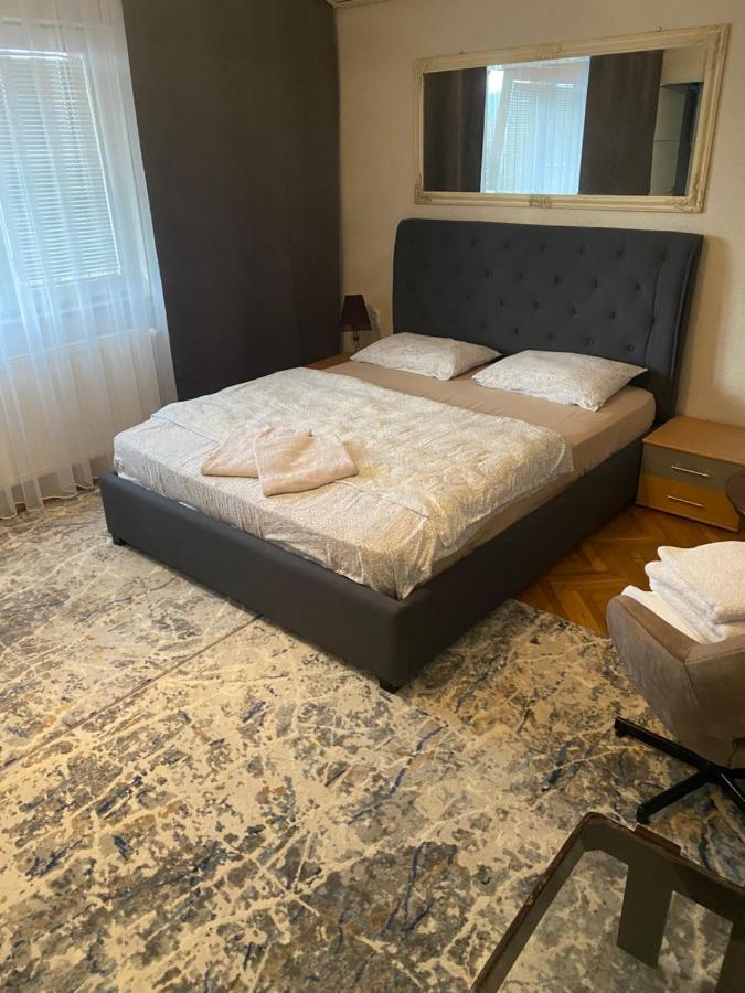 Apartment Perla Приштина Екстер'єр фото